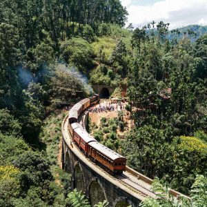 How to get to Nine Arch Bridge in Ella and find the best photo spots? A 2026 update!
